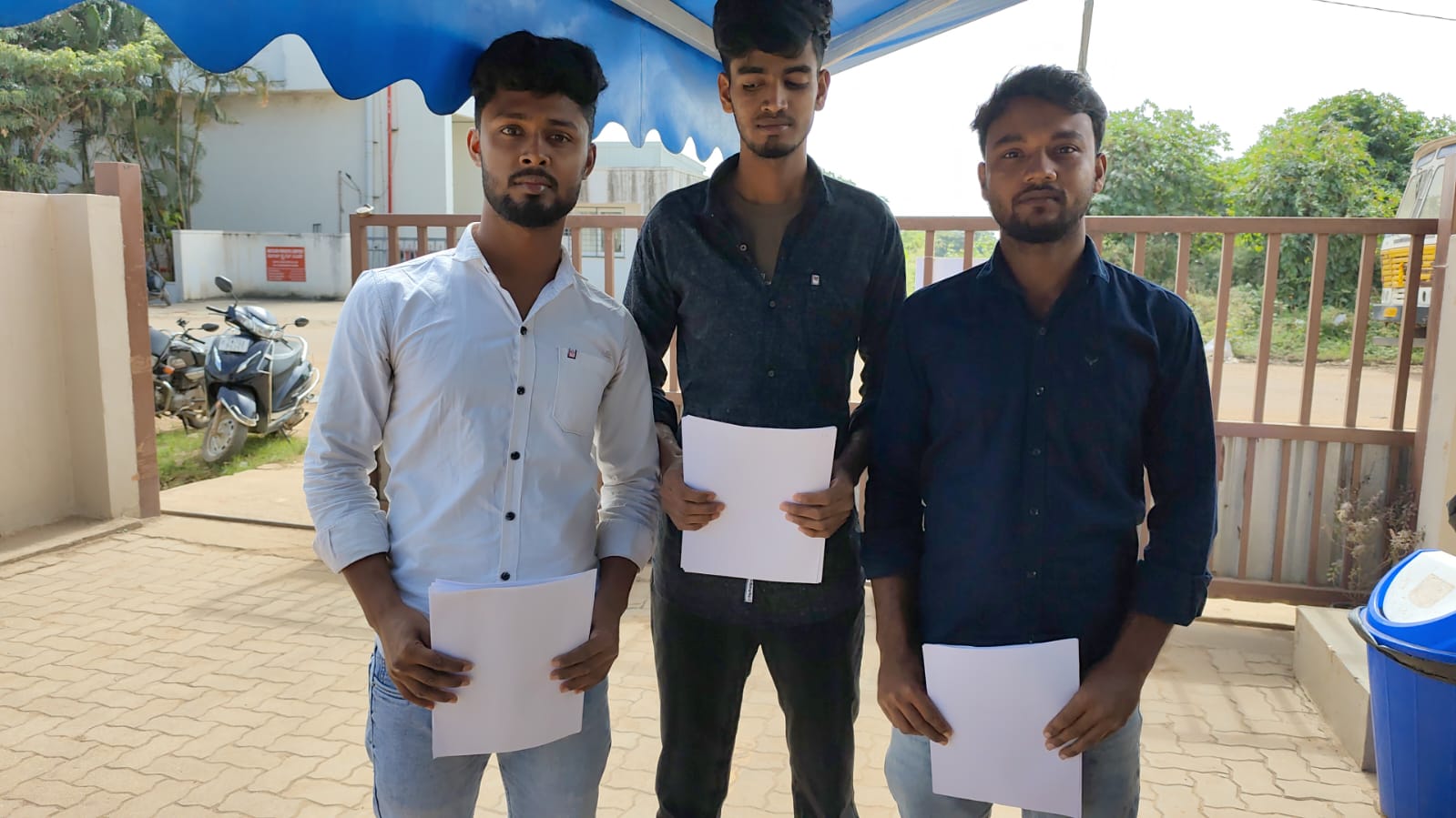 Group joining (3 Students)