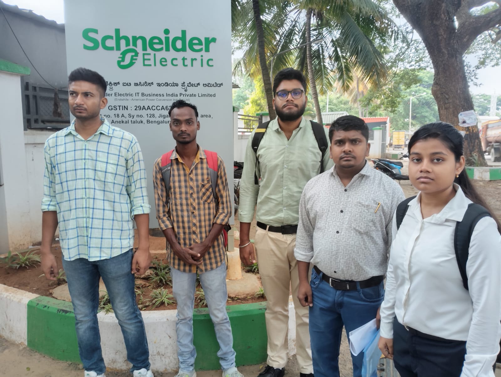Moumita Sardar, Ashik Mondal, Isarul Sk, Paygam Ali Ahamed, Manoj Kumar Mishra