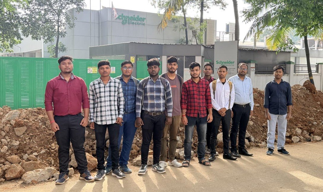 Sandip Pramanik, Sk Mahamud Ali, Rohit Kumar, Abhijit Barman, Debnath Dhibar, Kali Shankar Chatterjee, Sudip Rui Das, Sunam Dhibar, Abhijit Ghosh, Sibham Ganguly, Sonia Biswas